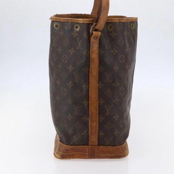 LOUIS VUITTON Monogram Noe Shoulder Bag - Picture 5 of 15